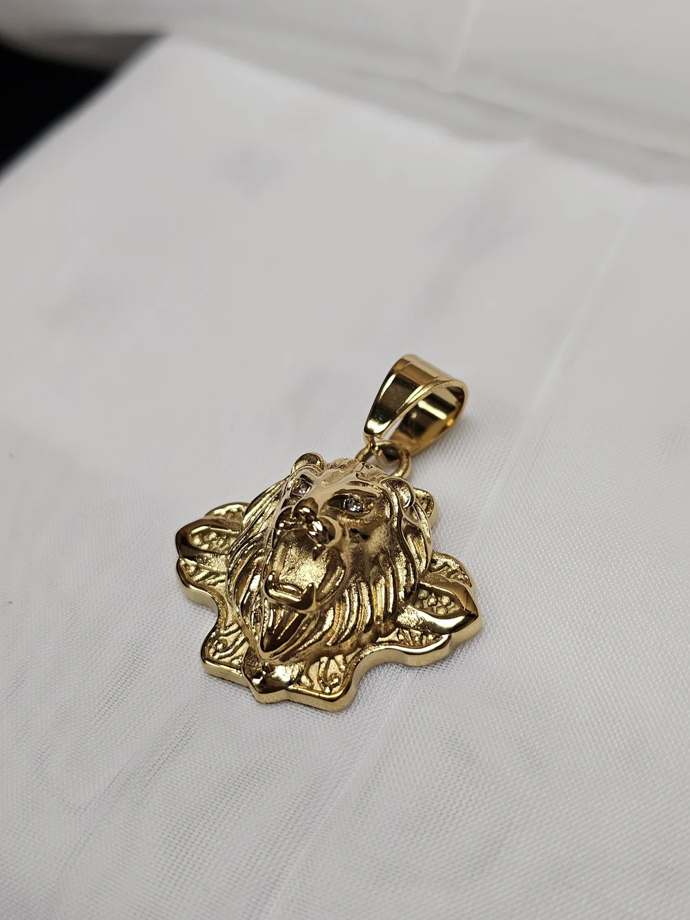 Gold Lion Head Pendant Necklace - Women Jewelry